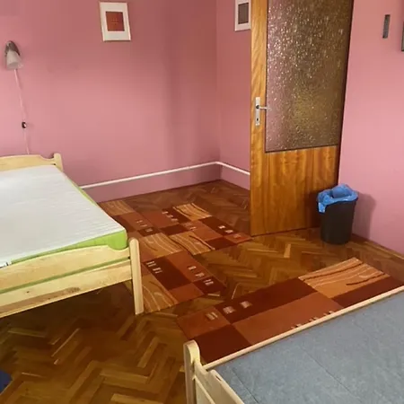 Garden House Etc 1 Appartement Teglas
